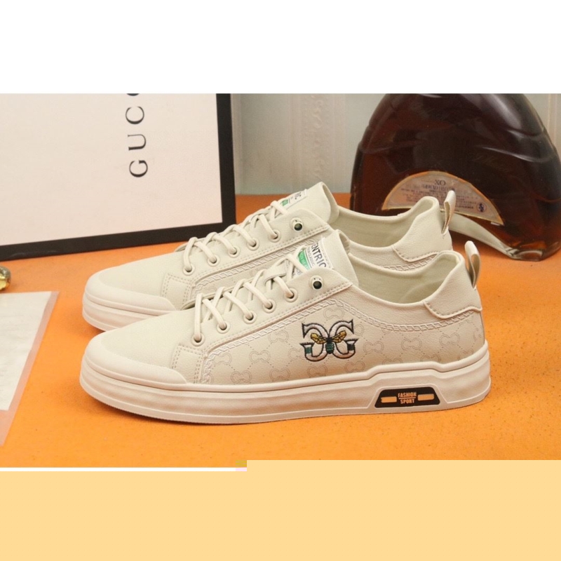 G*u*i casual shoes